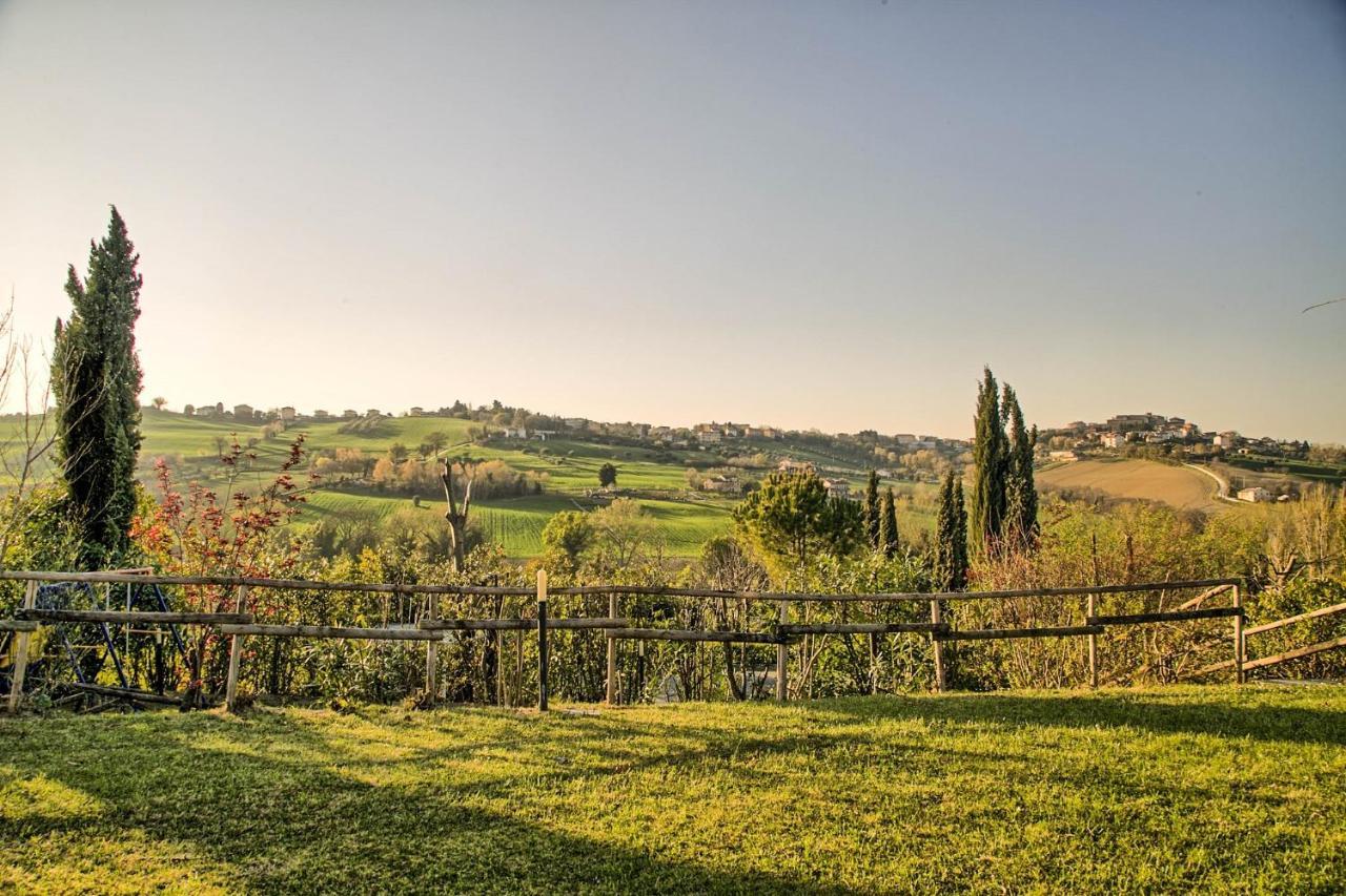 Casali Marchigiani - Ville Vacanza Private Con Piscina Ostra Exteriör bild