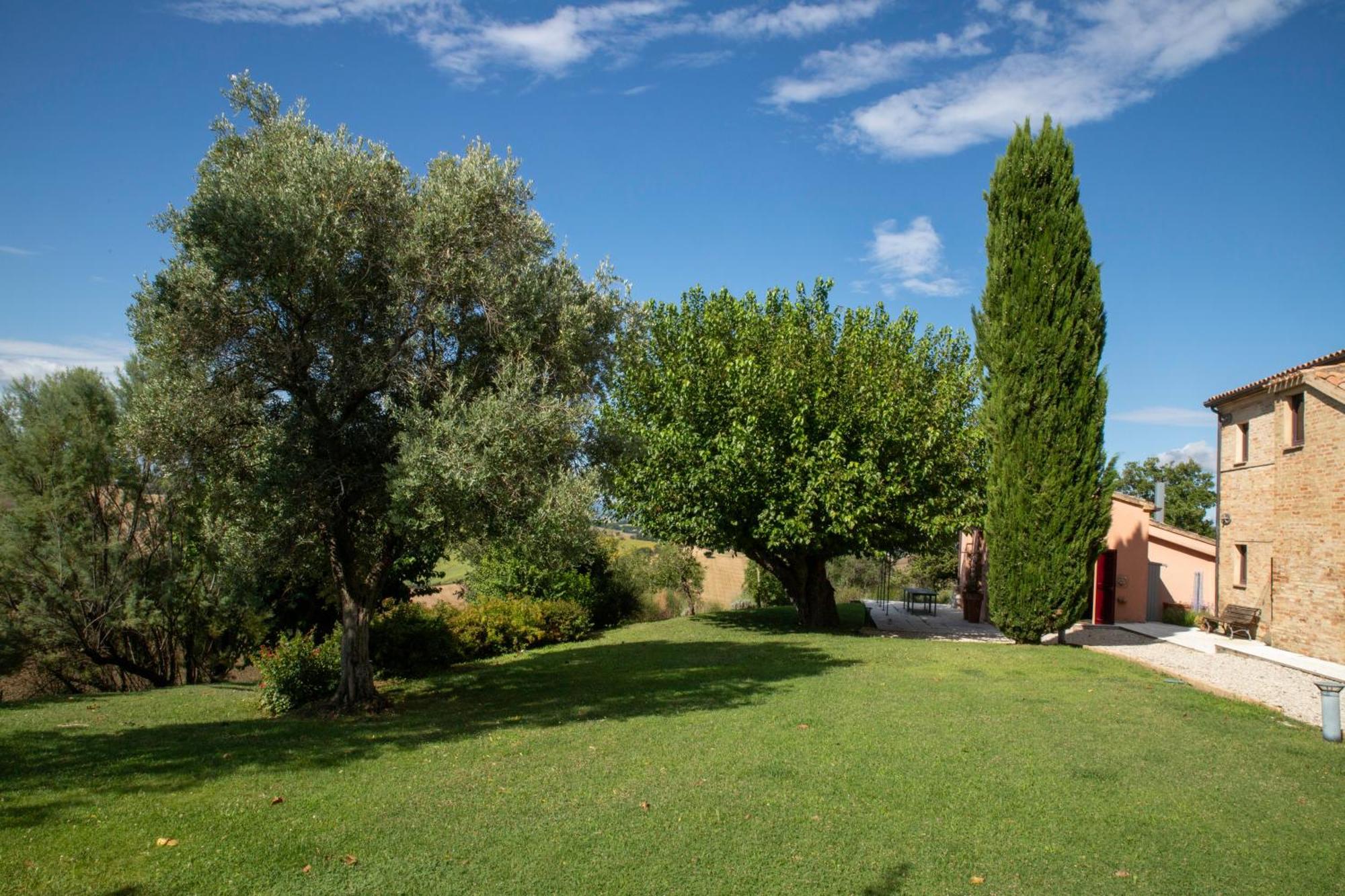 Casali Marchigiani - Ville Vacanza Private Con Piscina Ostra Exteriör bild