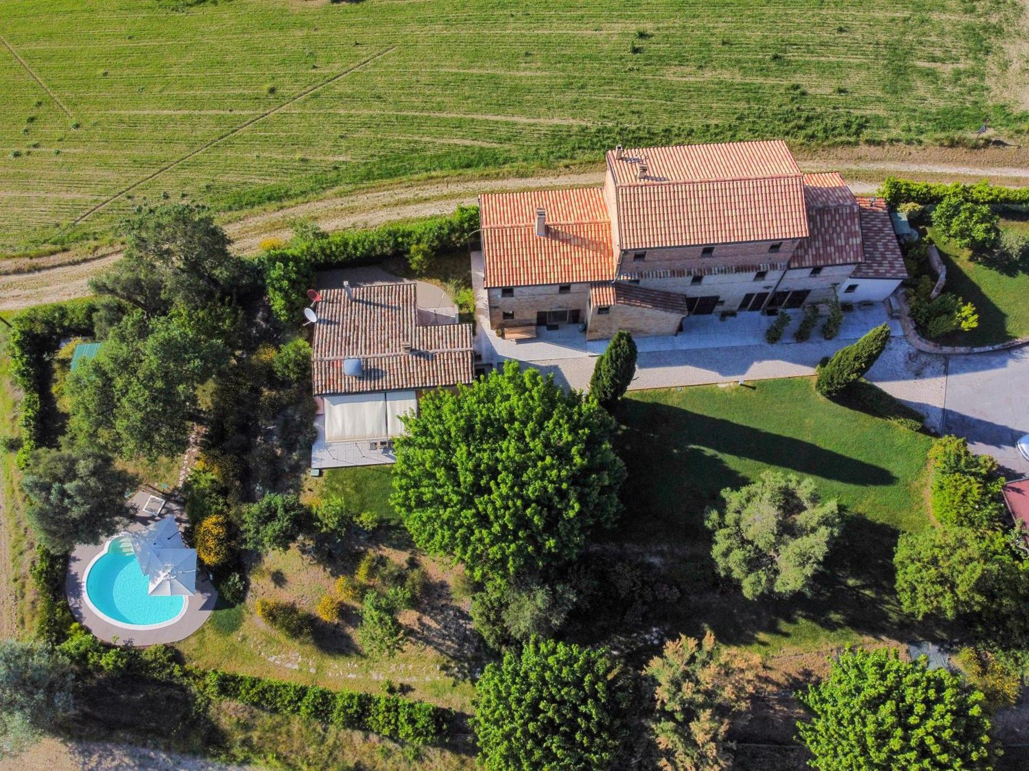 Casali Marchigiani - Ville Vacanza Private Con Piscina Ostra Exteriör bild